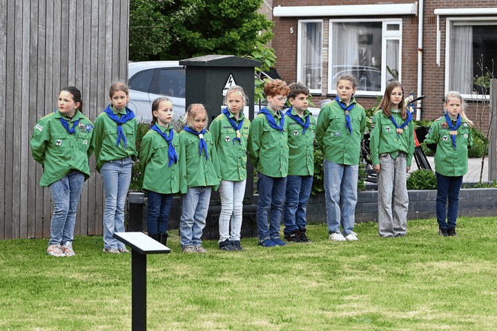 Sfeerimpressie herdenking Neck