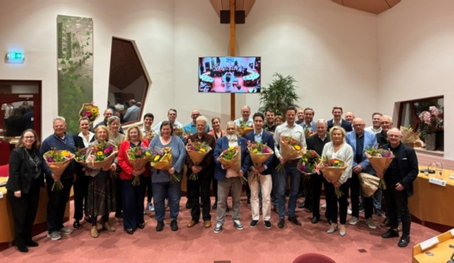 De nieuwe gemeenteraad van Wormerland geposeerd